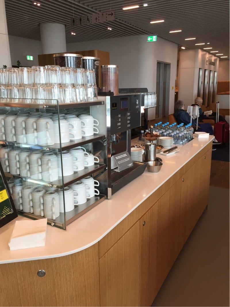 Lufthansa Business Lounge (Non-Schengen), photo 1