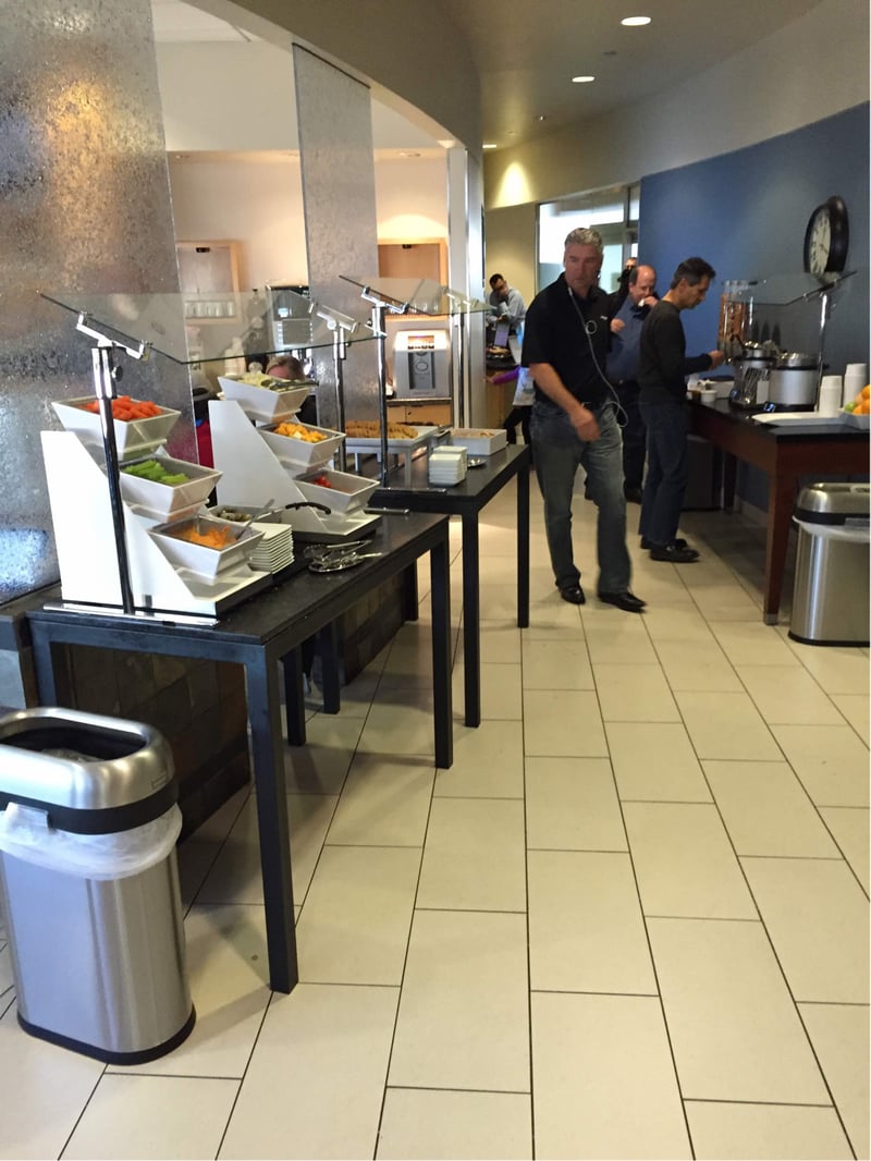 American Airlines Admirals Club (Gates A19-A21), photo 11