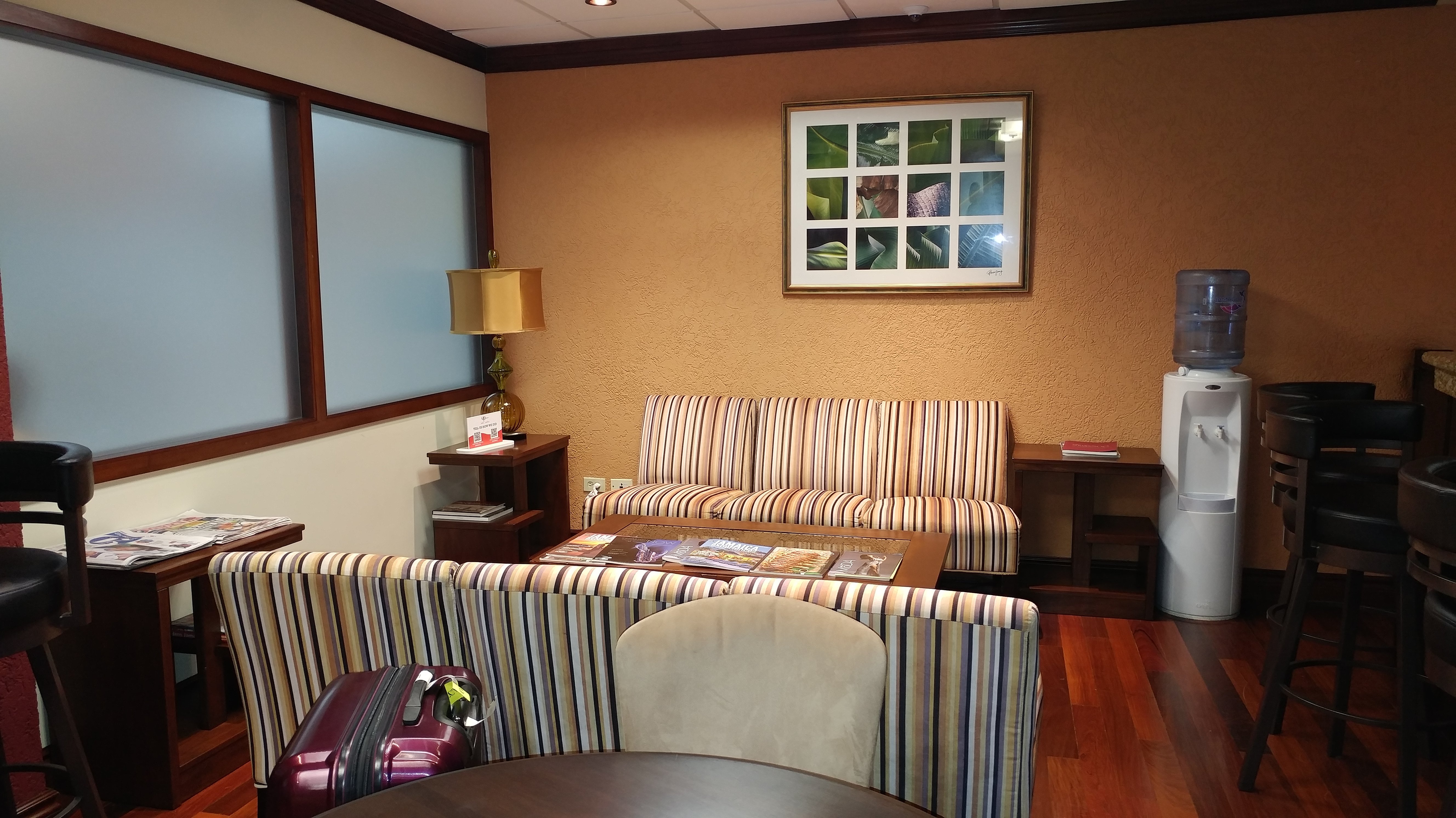 Club Kingston Arrivals Lounge, foto 3