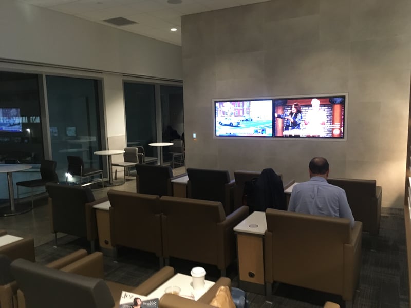 American Airlines Flagship Lounge, photo 5