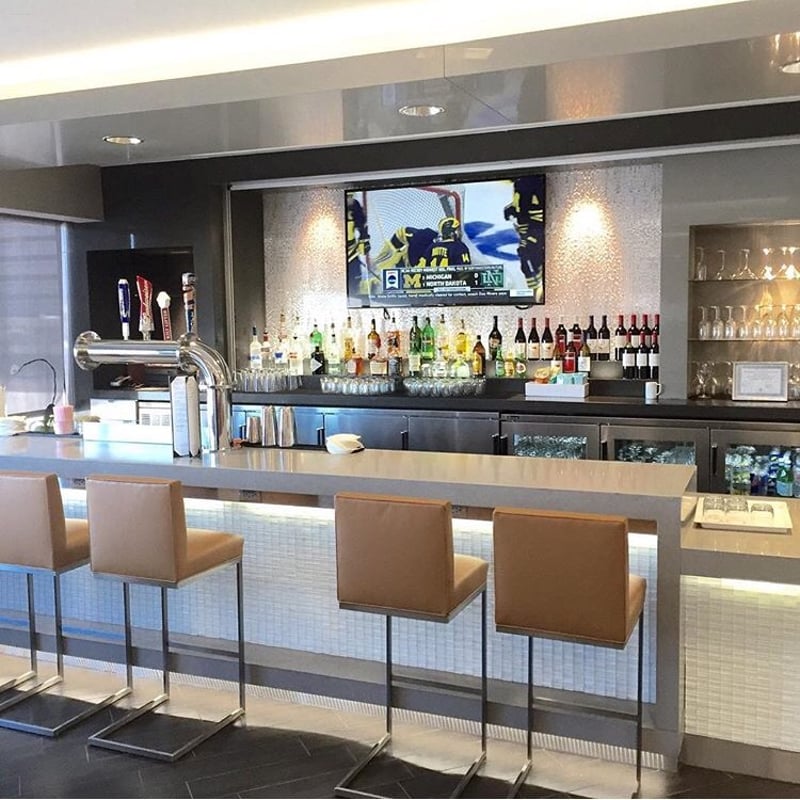 American Airlines Admirals Club (Gate A7), foto 12