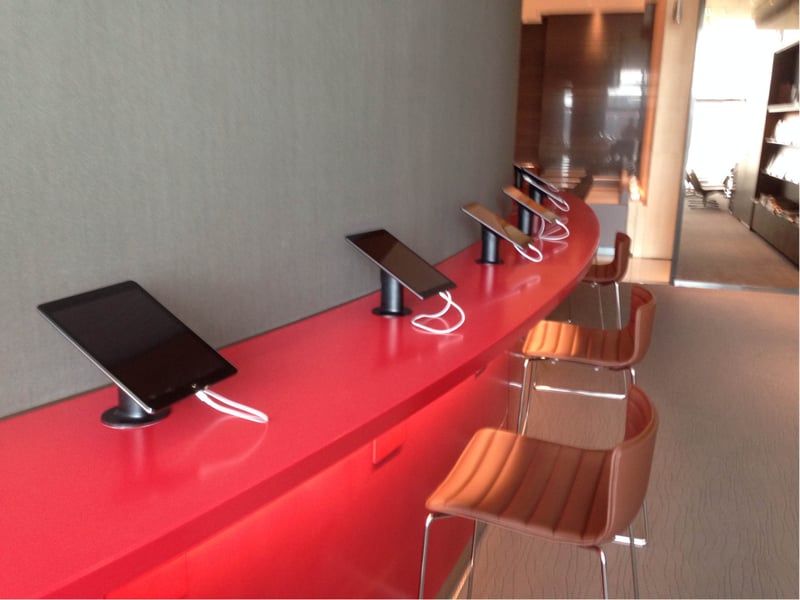 Air Canada Maple Leaf Lounge, photo 7