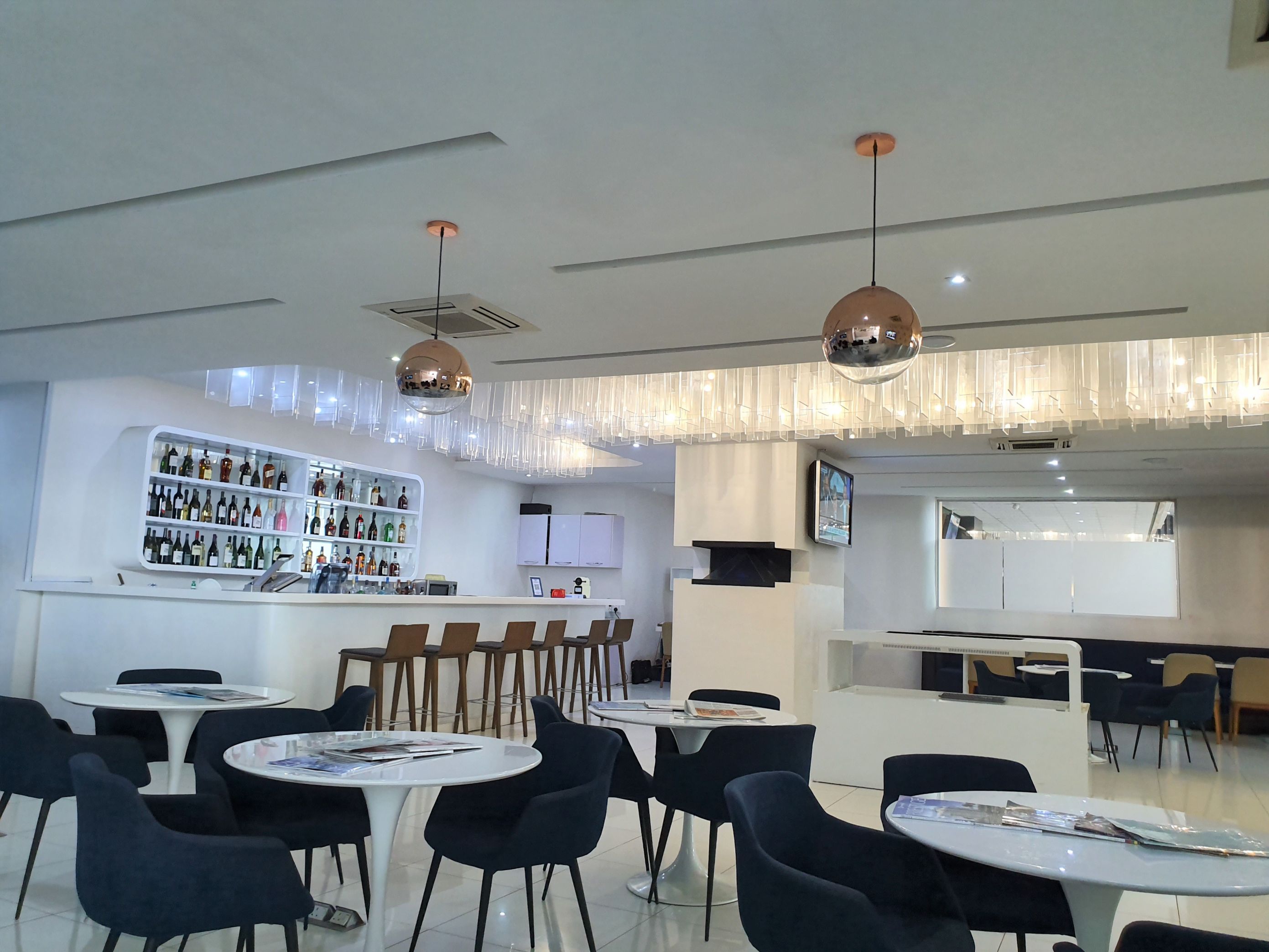 First Lounge, photo 12