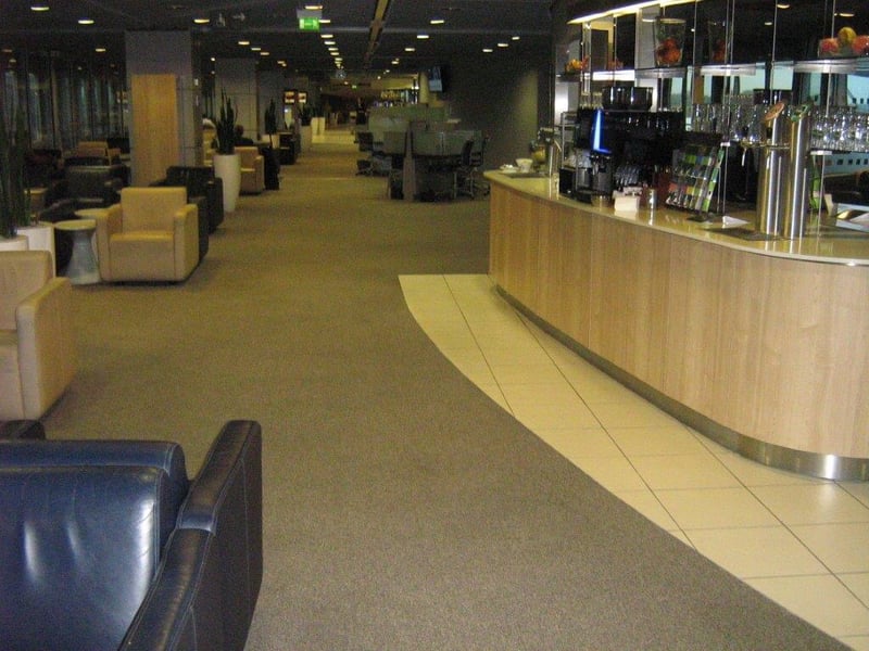Lufthansa Business Lounge, foto 6