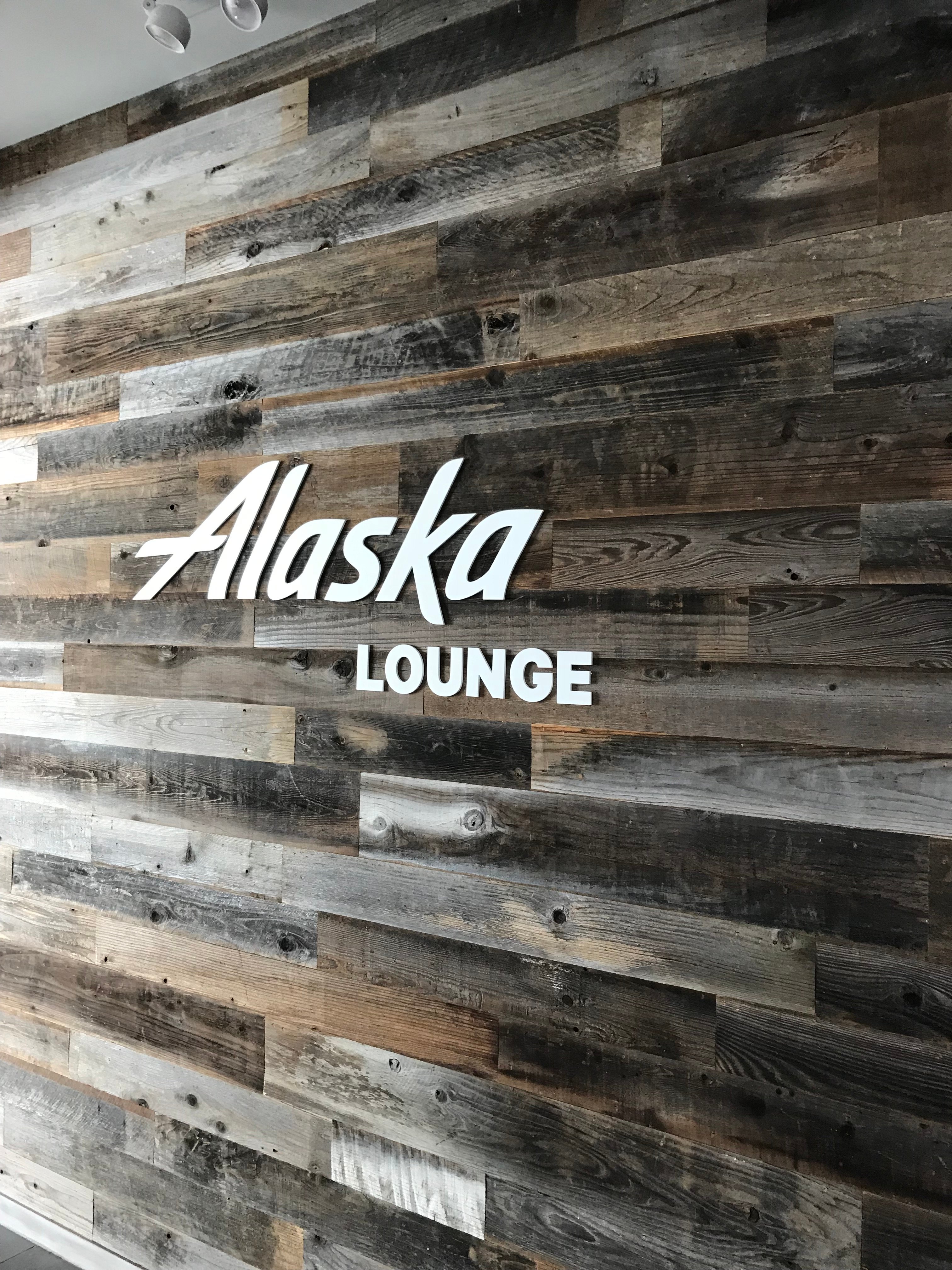 Alaska Airlines Alaska Lounge, photo 7
