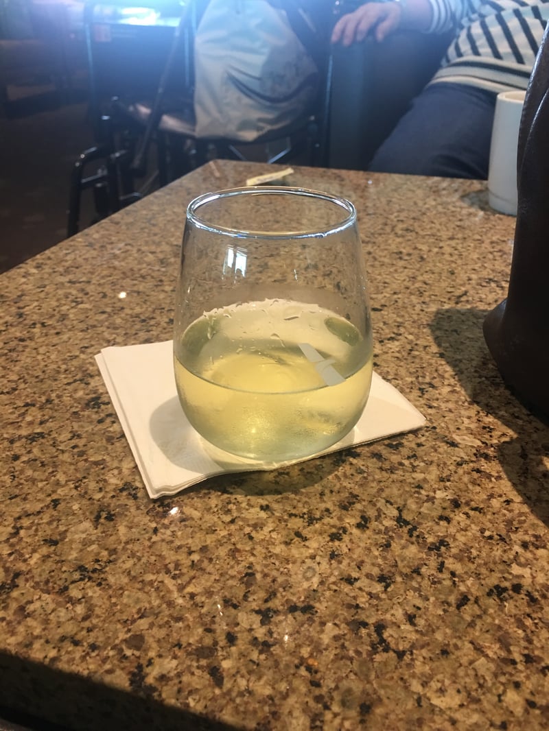 American Airlines Admirals Club, photo 11