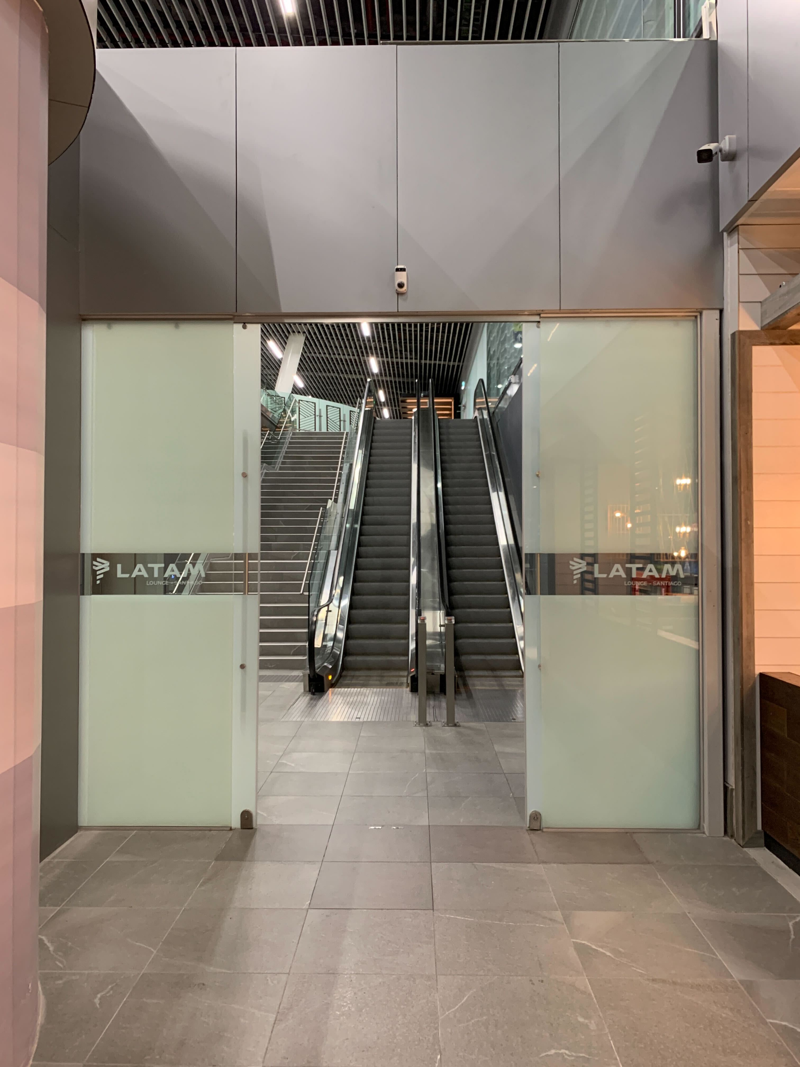 LATAM VIP Lounge, photo 9