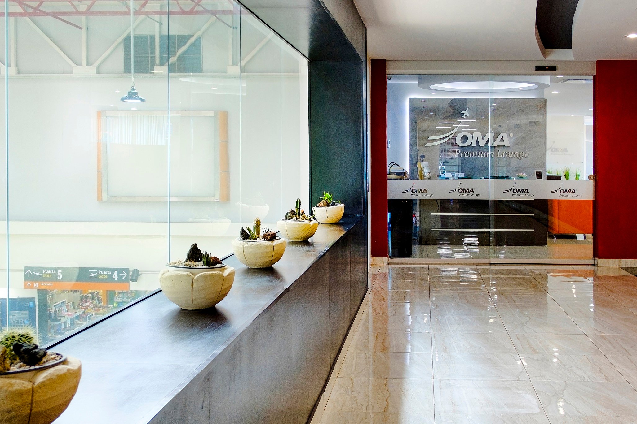 OMA Premium Lounge, photo 12
