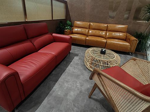 First Class Lounge V18, photo 2