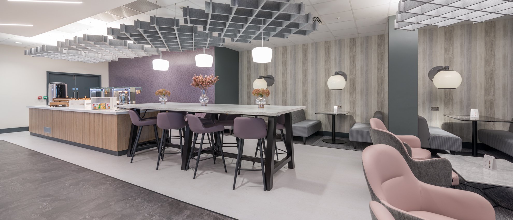 Aspire Lounge, photo 6