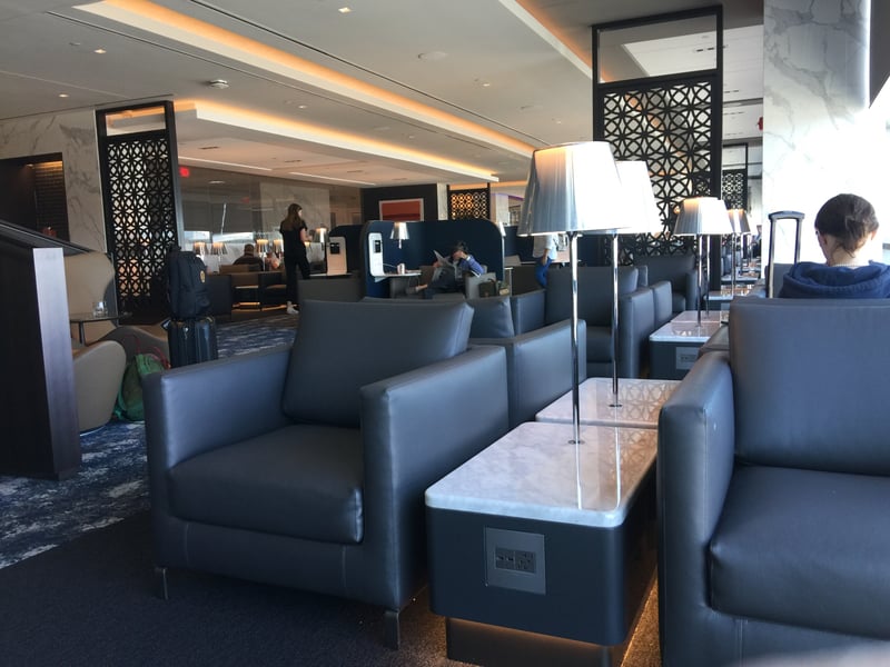 United Airlines Polaris Lounge, foto 5