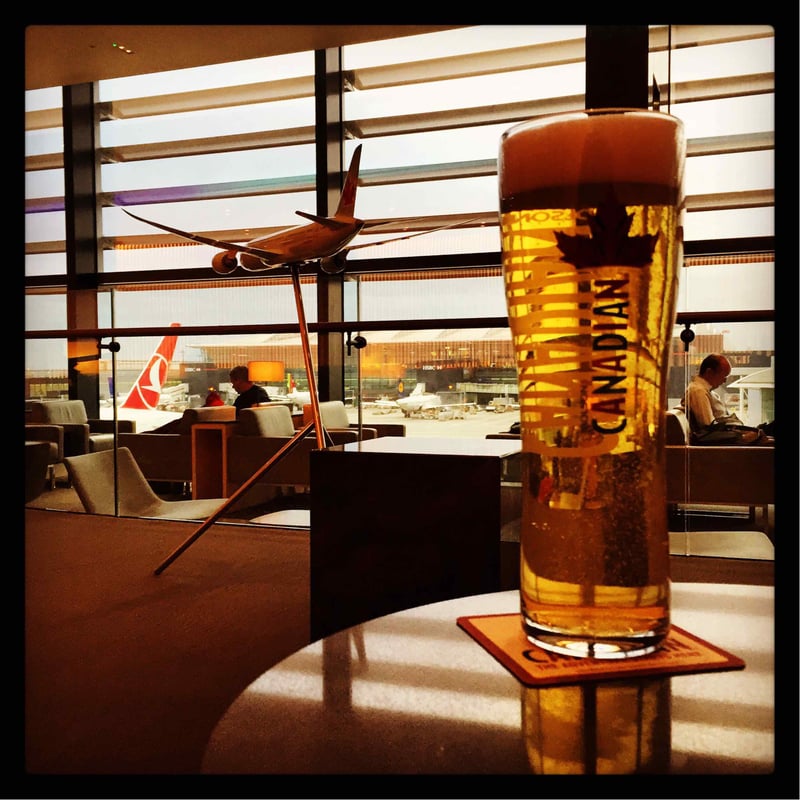 Air Canada Maple Leaf Lounge, photo 4