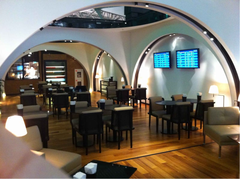 Turkish Airlines Lounge Istanbul - Moscow, photo 2