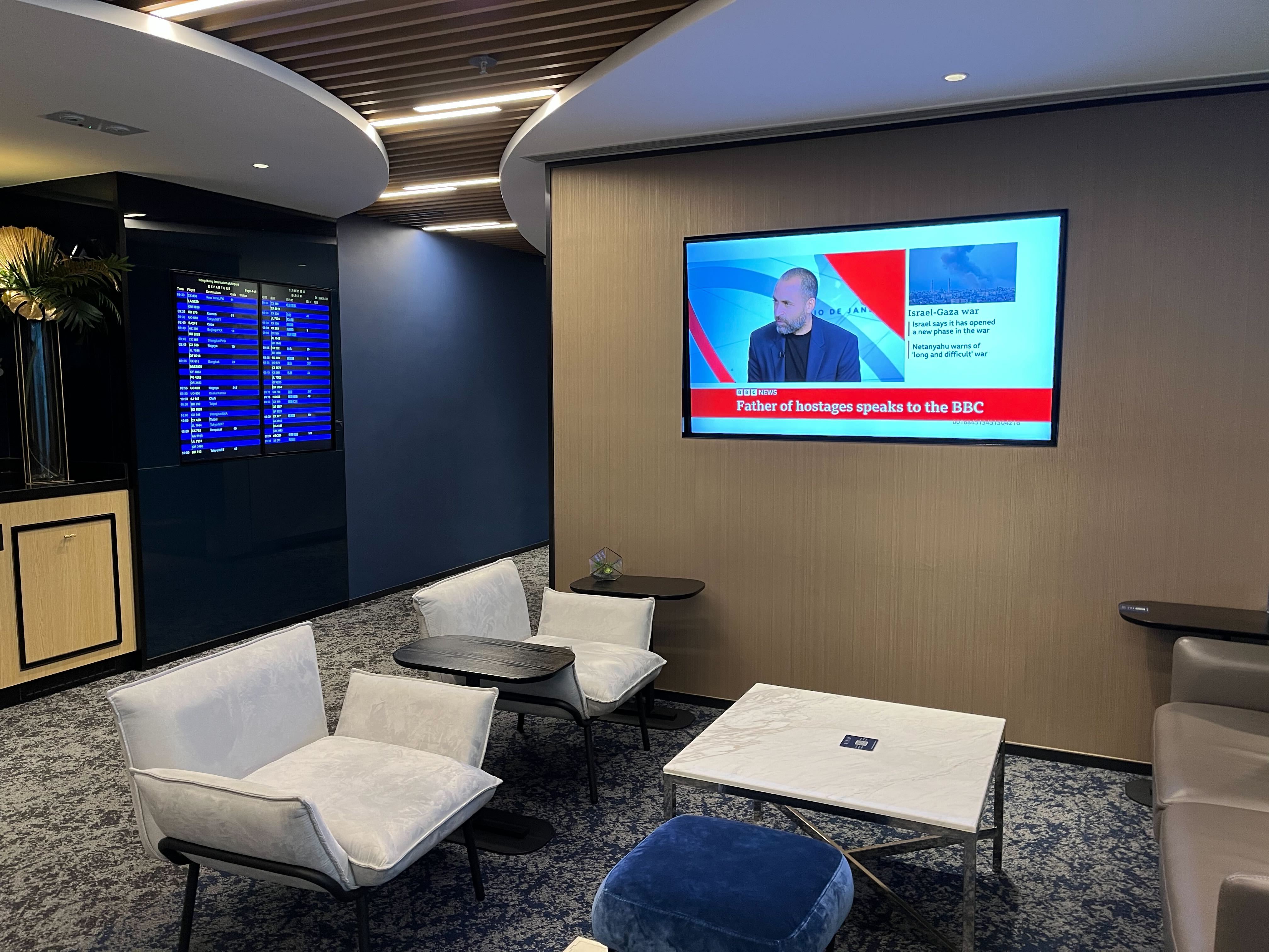 Chase Sapphire Lounge by The Club, photo 10