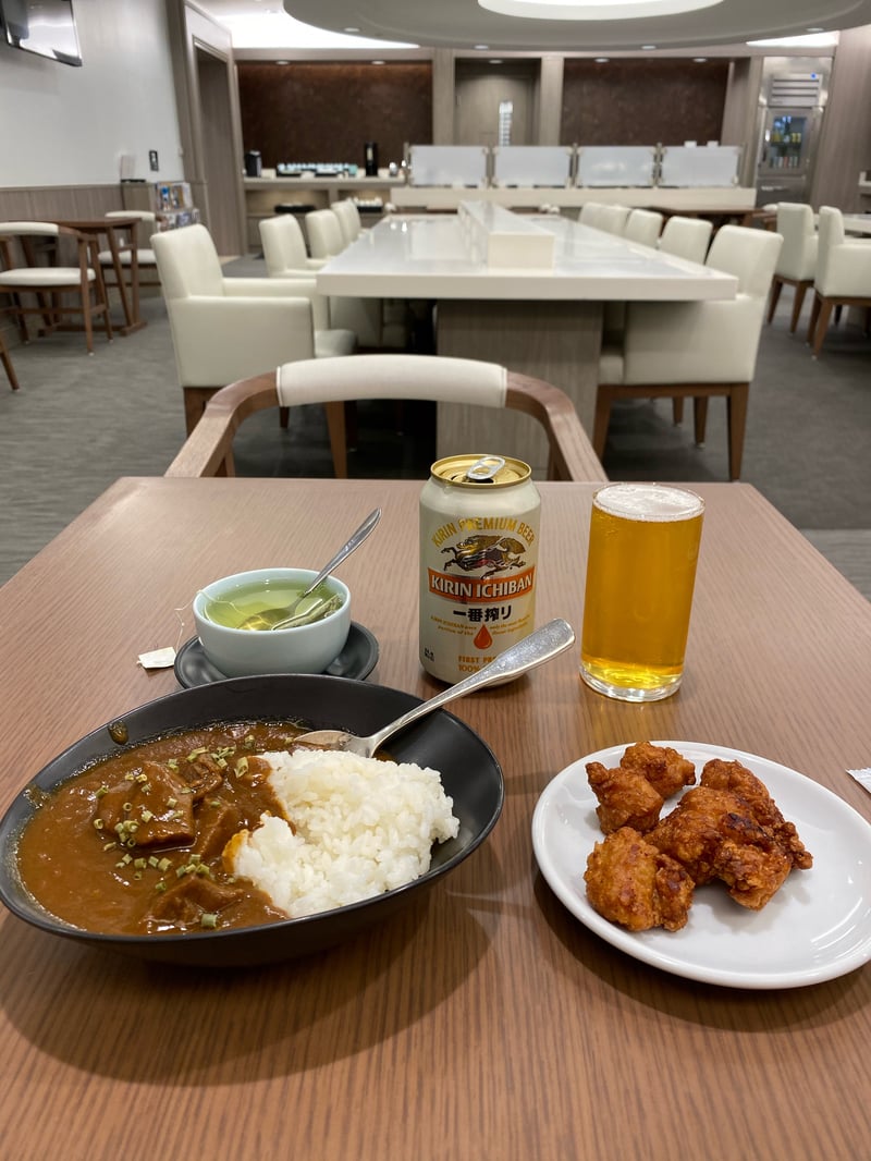 Japan Airlines JAL Sakura Lounge / American Airlines Admirals Club, foto 2