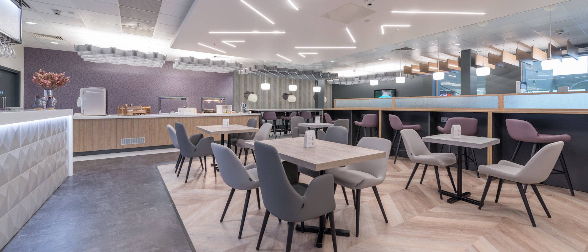 Aspire Lounge, photo 8
