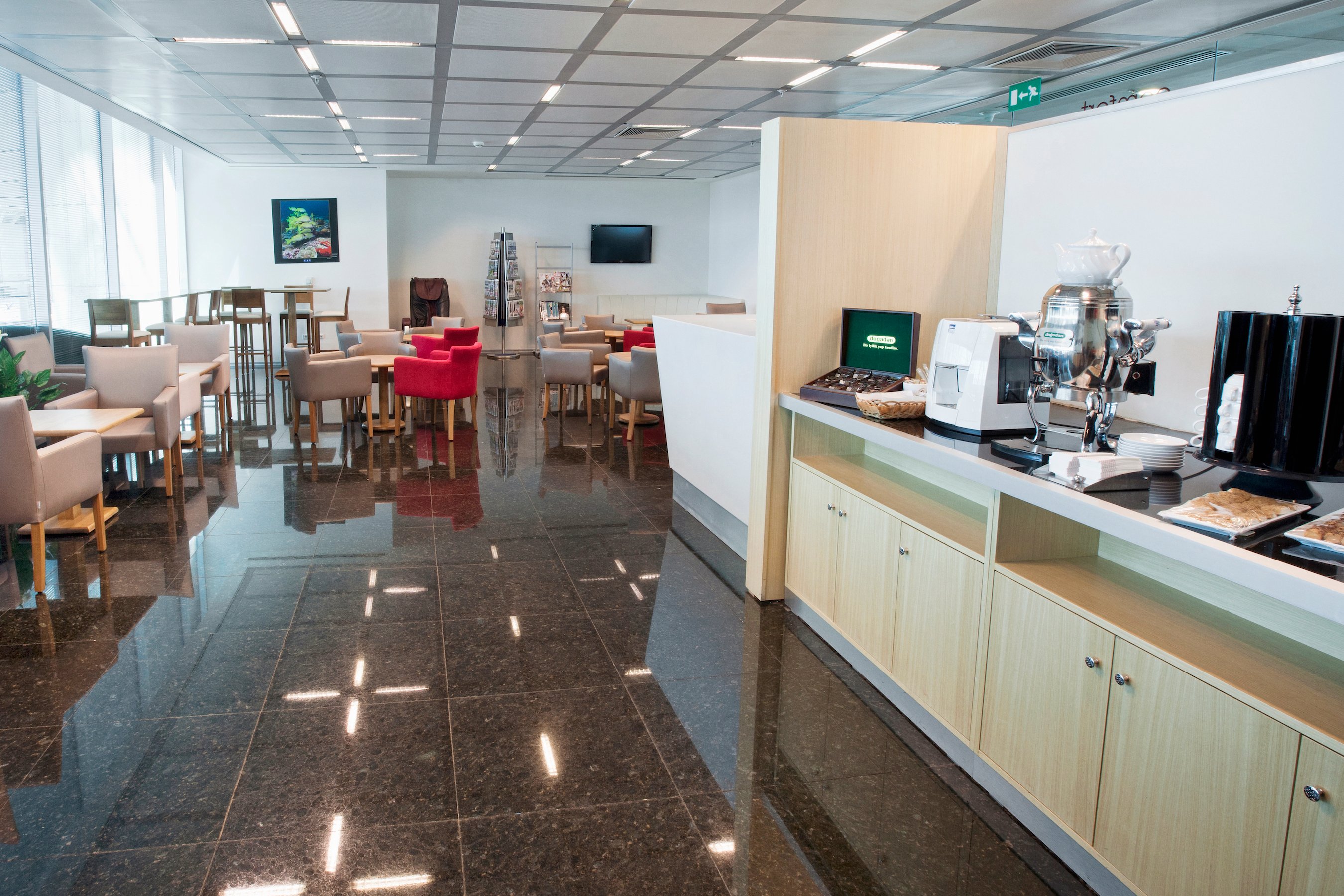 Primeclass Lounge (Temporarily Closed, Alternative Location Available), photo 2