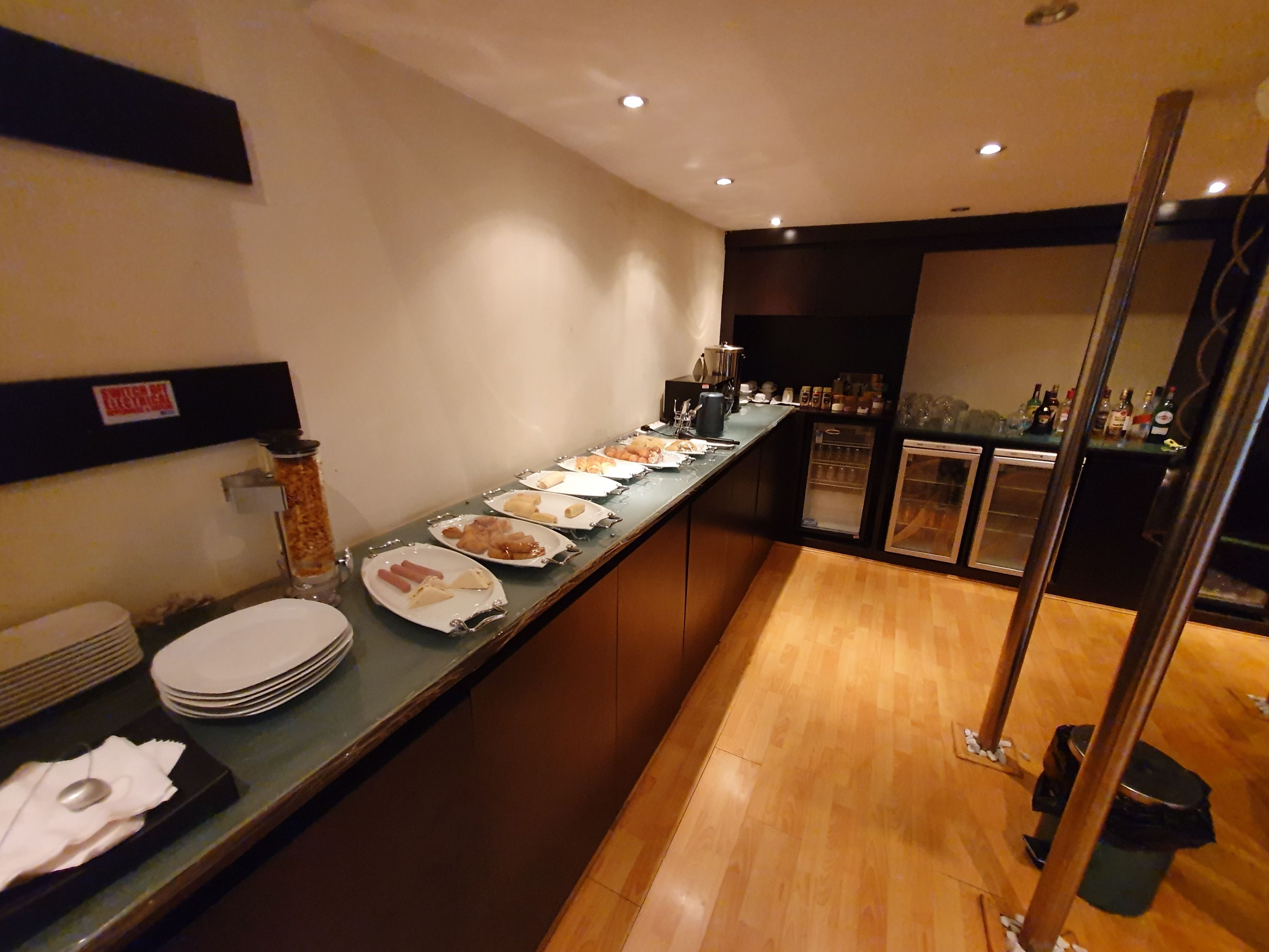 Skyway Premium Lounge, foto 12