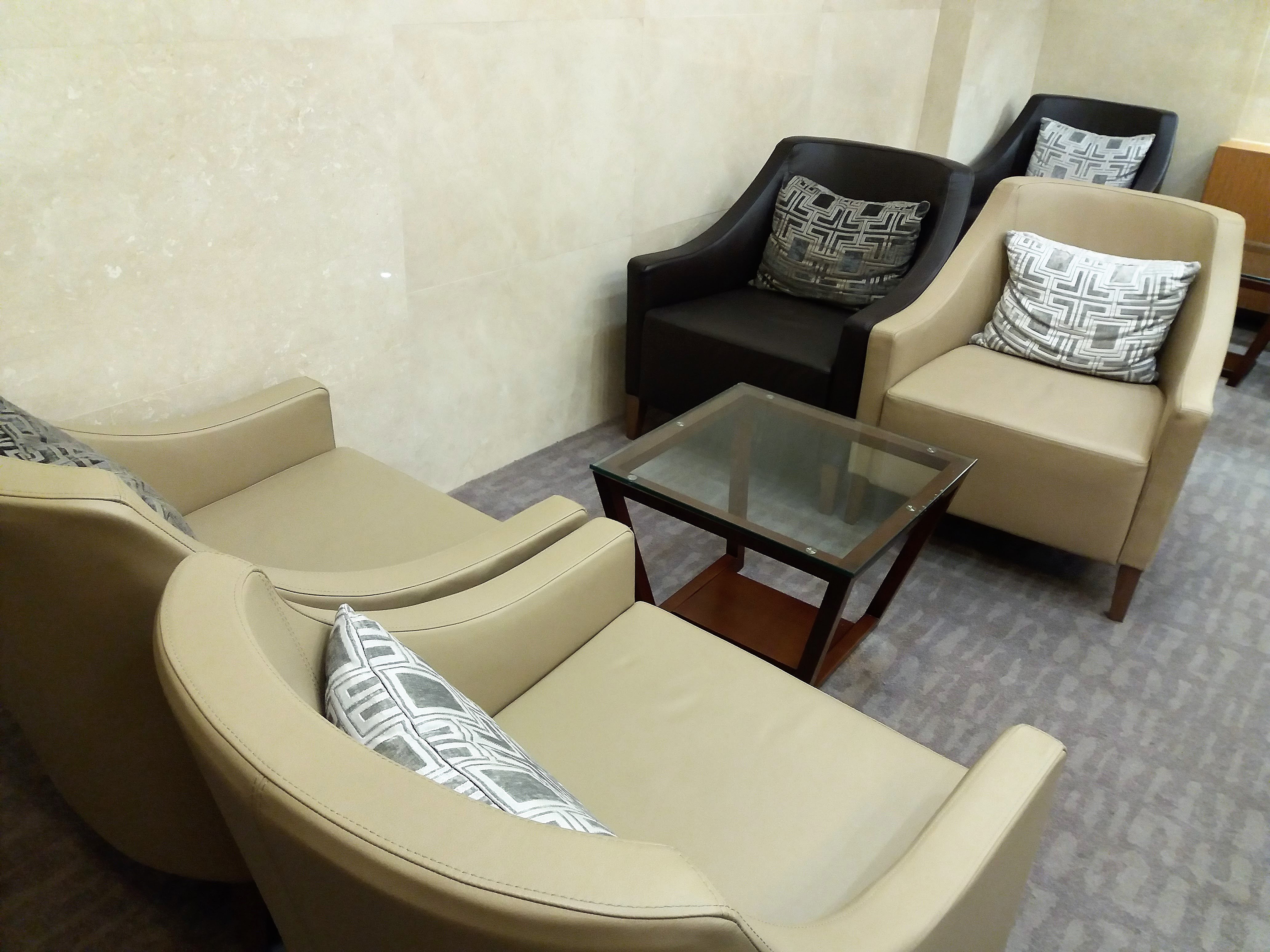 Air China First & Business Class Lounge, photo 10