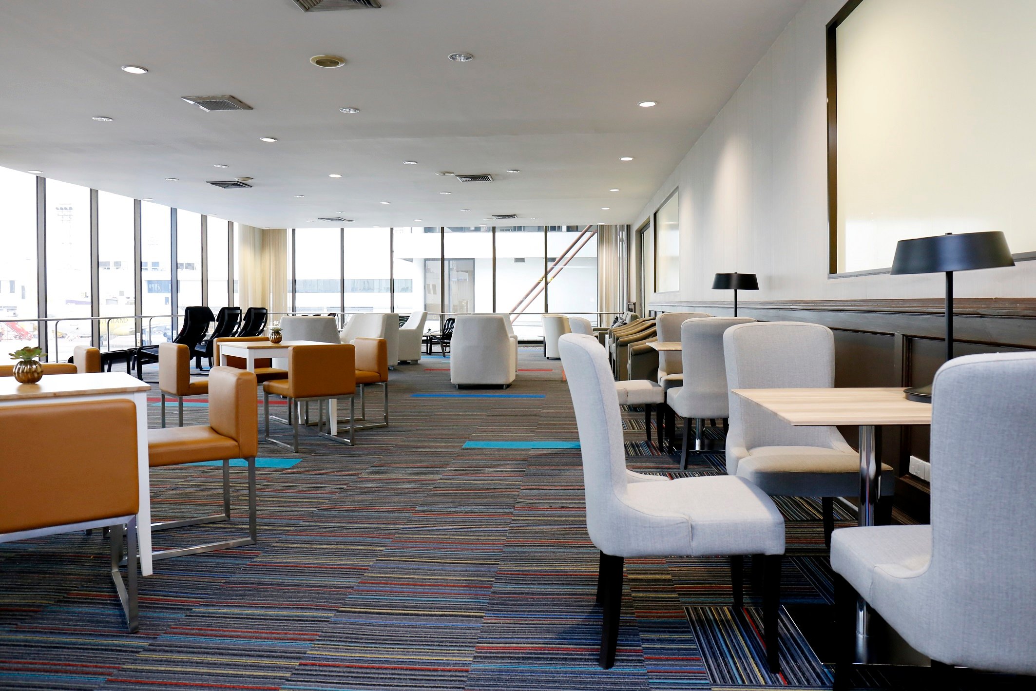 Miracle Lounge No. 1, photo 1