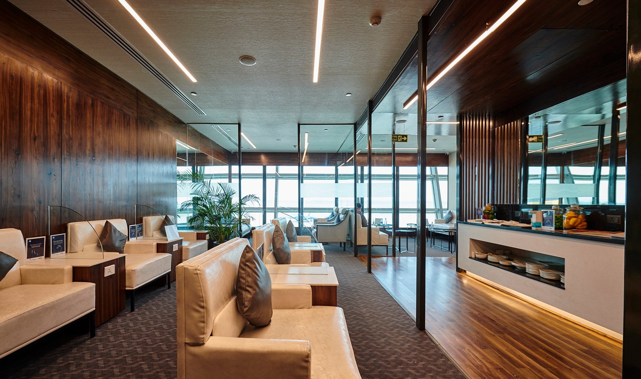 The Centurion Lounge, photo 4