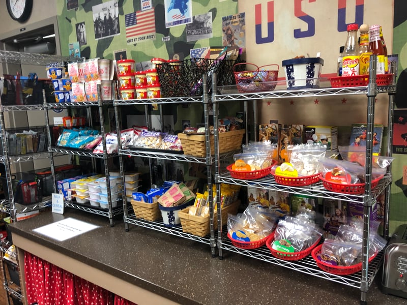 USO Lounge, photo 4
