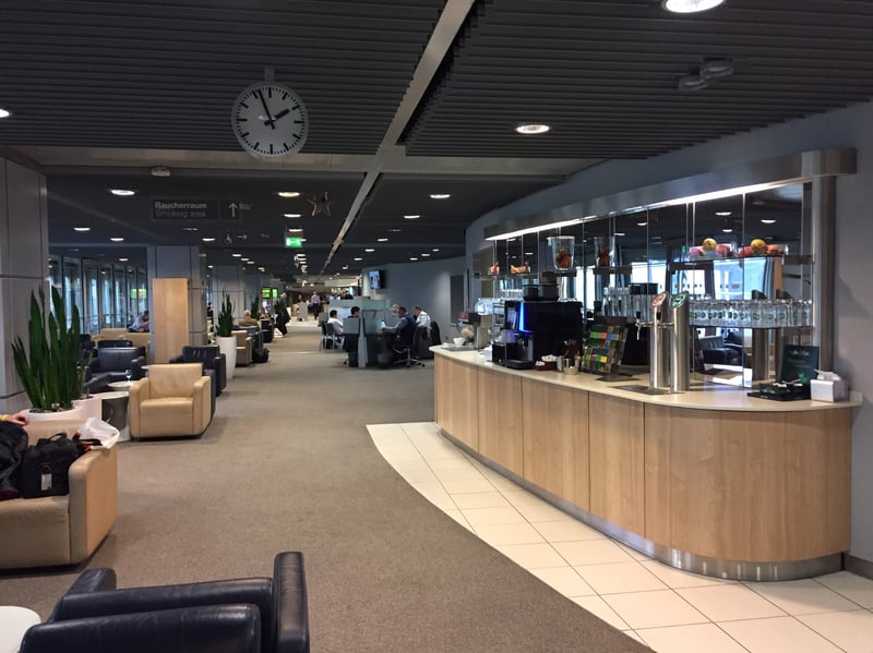 Lufthansa Business Lounge, foto 12
