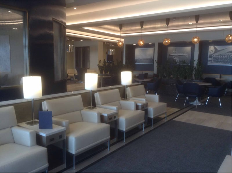 United Global Services Lounge, photo 2