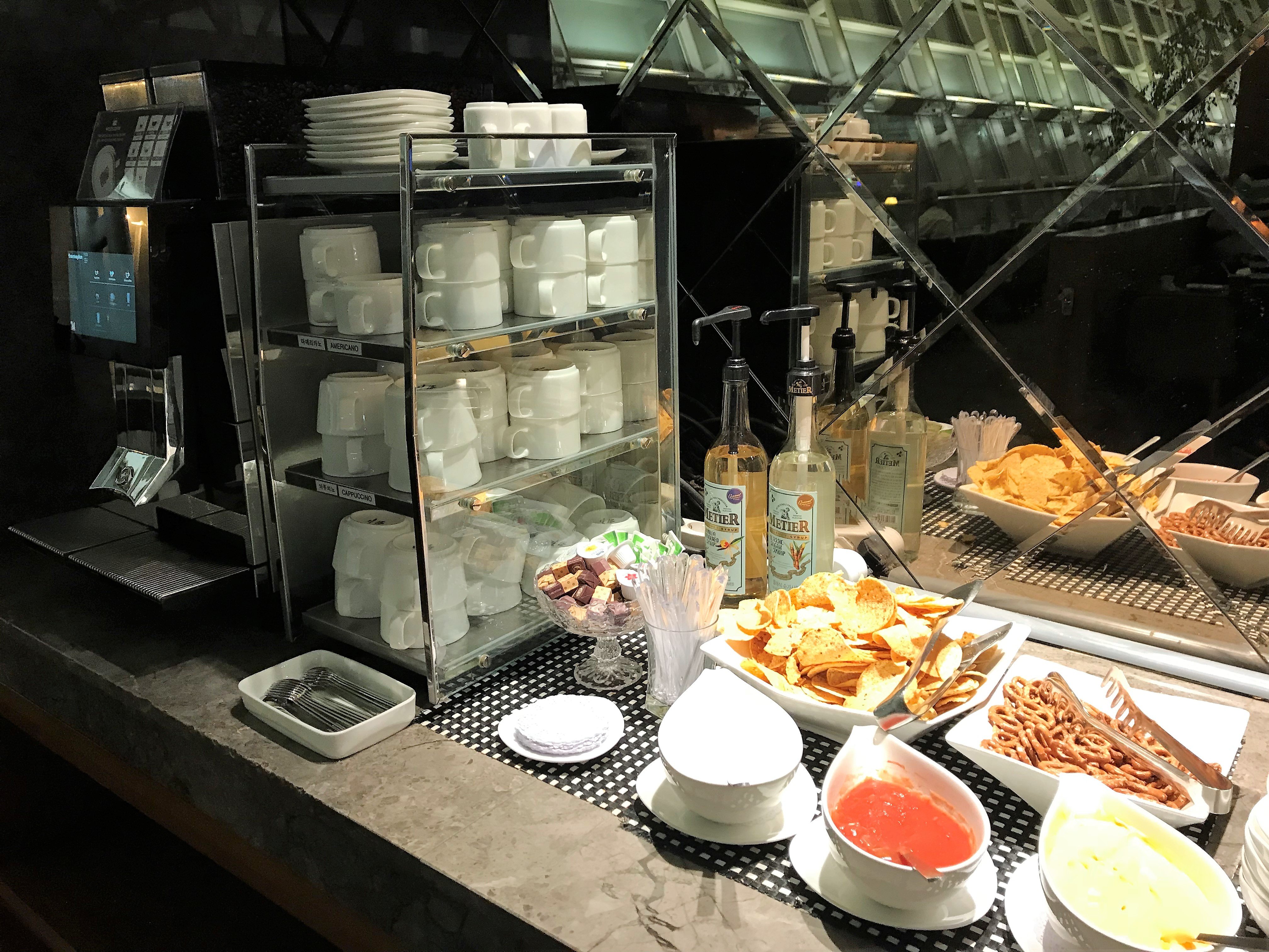 Asiana Airlines Business Class Lounge (East), foto 9