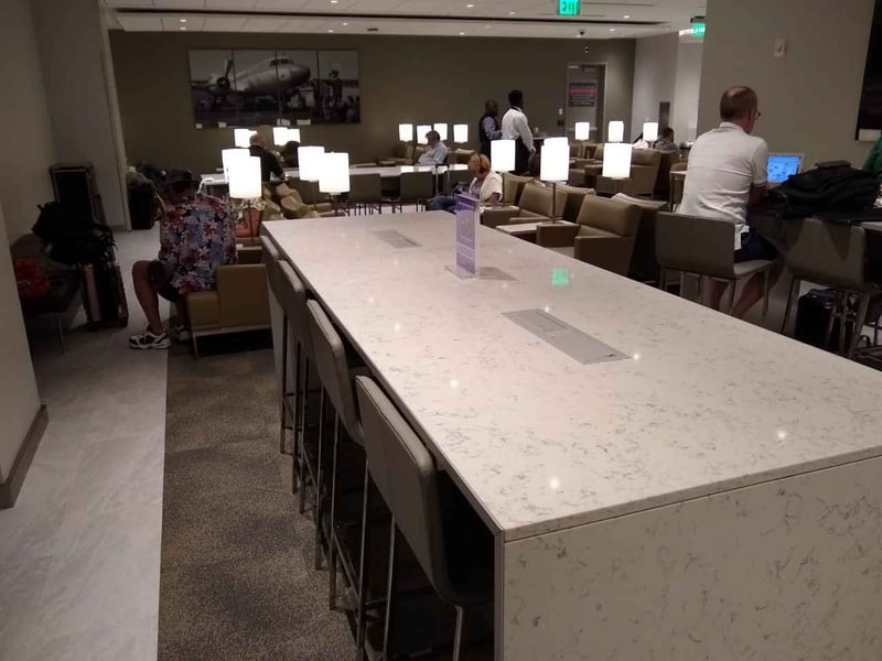 United Airlines United Club, photo 1